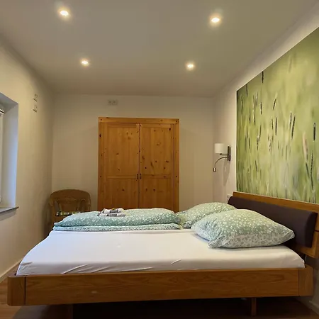 Ferienhaus Altes Fischerhaus 宾茨